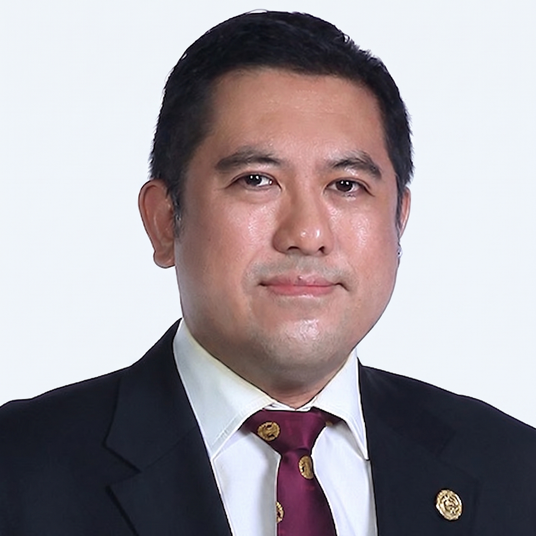 Dr. Vishnu Juwono, S.E., M.I.A.